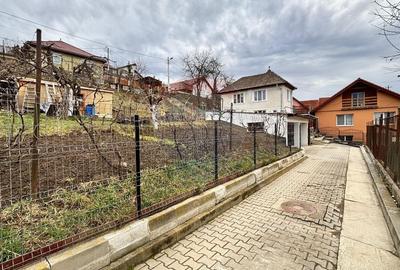 Teren de 484 mp, în Central - 6