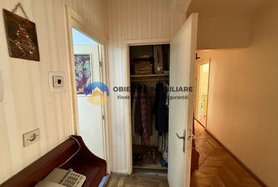 Apartament de vanzare 3 camere - Zona Centrala / Etaj 1 - 10