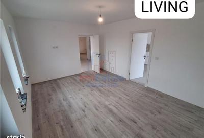 Casă cu 4 camere cu Teren 300 Mp în Bârnova - 2