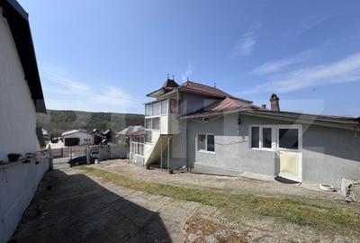 Casa de vanzare cu 5 camere, 281 mp, zona Scheiu de Jos - 3