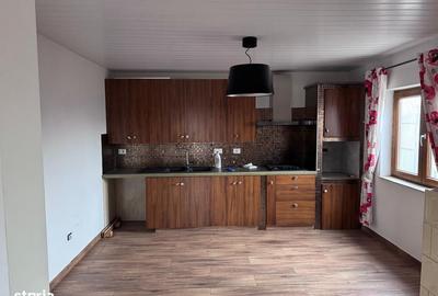 Casă cu 4 camere în Chiscani - 8