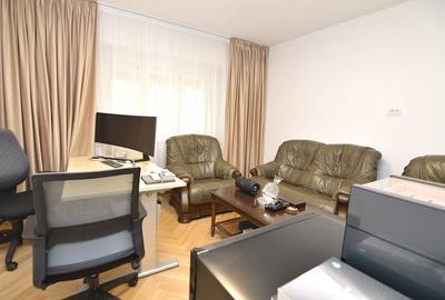 Apartament cu 3 camere semidecomandat în Unirii - 17