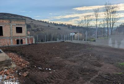 Casă cu 4 camere cu Teren 700 Mp în Baciu - 8