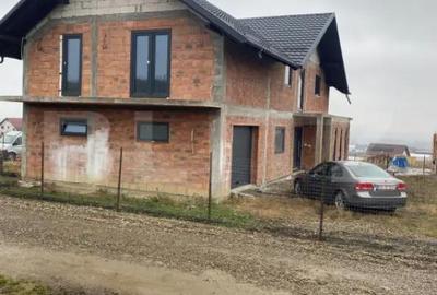 Casă cu 5 camere cu Teren 963 Mp în Bosanci - 13