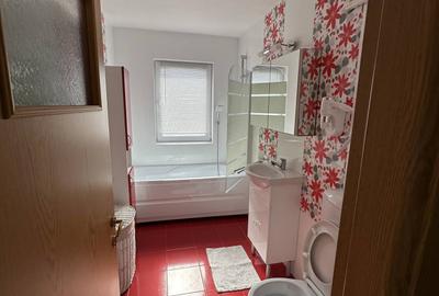 Apartament cu 2 camere decomandat în Central - 4