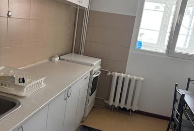 Apartament decomandat în Titan