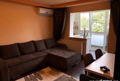 Apartament cu 2 camere semidecomandat în Ghencea