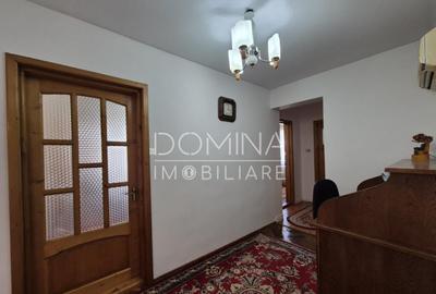 Apartament 3 camere, str. Nicolae Balcescu, zona centrala - 1
