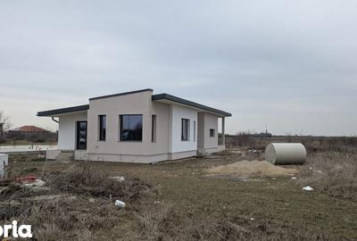 Casă cu 4 camere cu Teren 670 Mp în Vladimirescu - 3