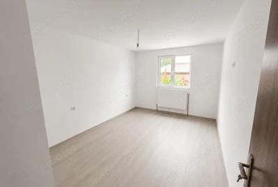 Casă cu Teren 230 Mp în Central - 8