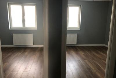 Casă cu 5 camere cu Teren 500 Mp în Săbăreni - 15