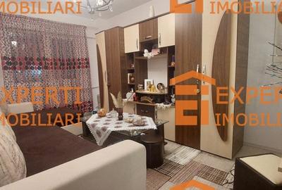 Garsoniera decomandata transformata in apartament cu 2 camere in zona POARTA 6 - 1