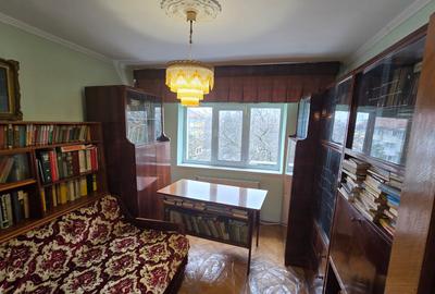 Apartament 3 camere de vanzare, central,  Teatru, Focsani - 10