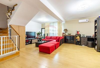 Casă individuală cu 4 camere cu Teren 234 Mp în Central