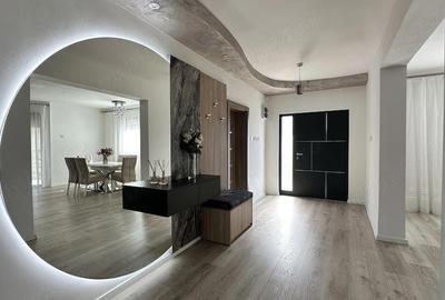 Casă cu Teren 700 Mp în Central - 4