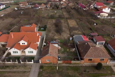 Teren Construcții intravilan de 1439 mp, în Urseni - 2