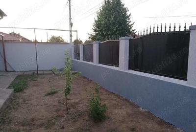 Casă cu 4 camere cu Teren 373 Mp în Central - 4
