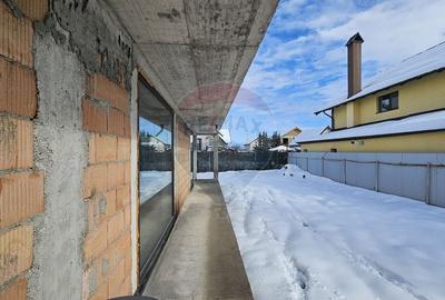 Casă cu 5 camere cu Teren 478 Mp în Hărman - 32