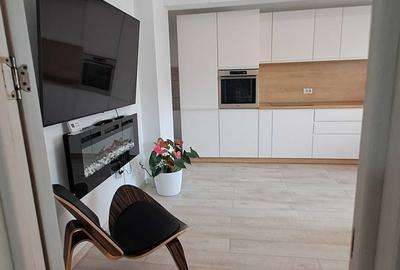 Apartament cu 2 camere decomandat în Central - 2