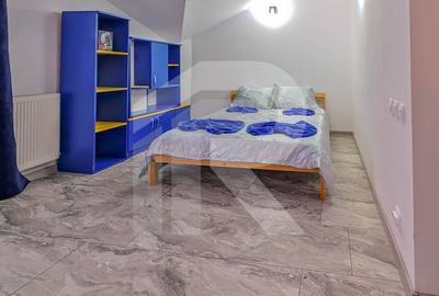 Casa 5 camere renovata 2025, curte+parcare - 11