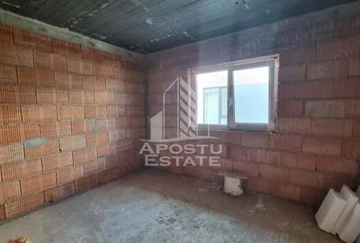 Casă cu 4 camere cu Teren 315 Mp în Giarmata - 2