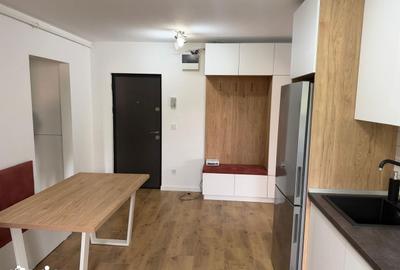 Apartament cu 2 camere decomandat în Micro 17 - 1