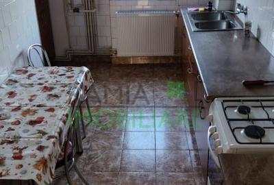 Apartrament 3 camere de inchiriat Decomandat. - 9