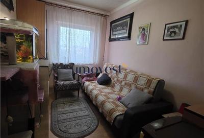 Apartament cu 3 camere decomandat în Micro 17 - 1
