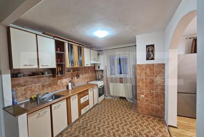 Apartament 3 camere,  zona Ampoi 1