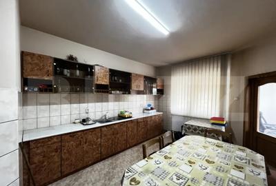 Casă cu 7 camere cu Teren 567 Mp în Lazuri - 10