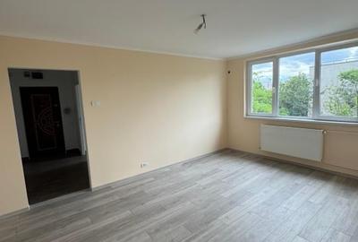 Apartament 3 camere, Renovat complet, Titan Ozana- Metrou 1 decembrie - 6