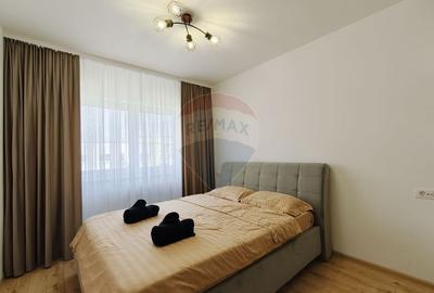Apartament cu 3 camere decomandat, mobilat în Tractorul - 4