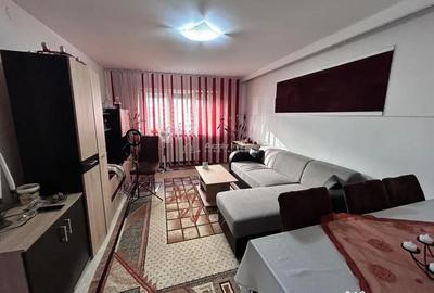 Apartament cu 3 camere decomandat în Bocșa - 3