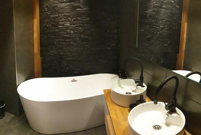 Apartament cu 3 camere decomandat în Florești - 7