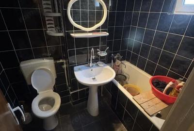 Apartament cu 3 camere decomandat în Micro 39 - 2