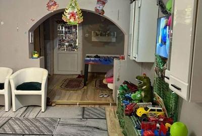 Casă cu 5 camere cu Teren 450 Mp în Central - 6