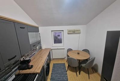 Apartament de vanzare 3 camere zona INEL I - 3