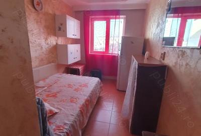 Garsonieră decomandată în Central - 3