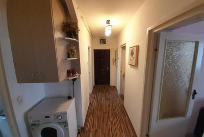 Apartament cu 3 camere decomandat, mobilat în Calea Moldovei - 5