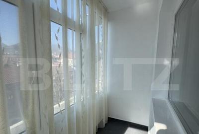 Apartament cu 2 camere, 49 mp, central, Bulevardul Decebal - 10