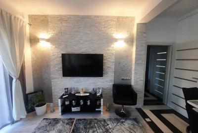 Apartament cu 2 camere decomandat în Central - 1