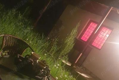 Casă cu Teren 2900 Mp în Central - 3