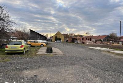 Spațiu comercial, de 100 mp, în Sânmartin