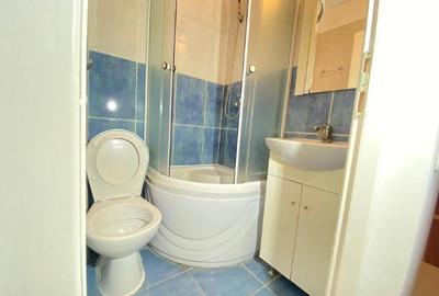 Apartament de vanzare cu vedere la piscina - 5