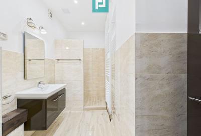 Apartament cu 3 camere ultracentral pe Str.Cloșca - 37