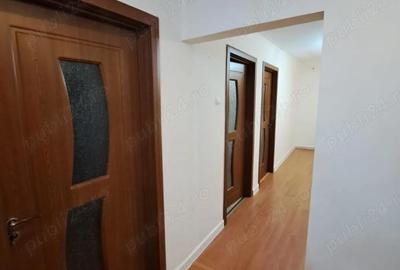 Apartament cu 4 camere nedecomandat în Central - 2