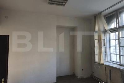 Spațiu comercial, de 1,883 mp, în Central - 17