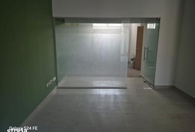 Spațiu comercial, de 200 mp, în Ultracentral - 13