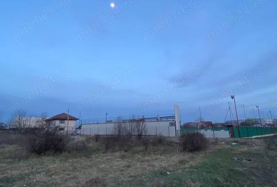 Teren de 2200 mp, în Central - 1