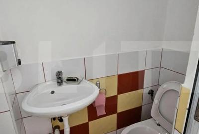 Spațiu comercial, de 50 mp, în Calea Moldovei